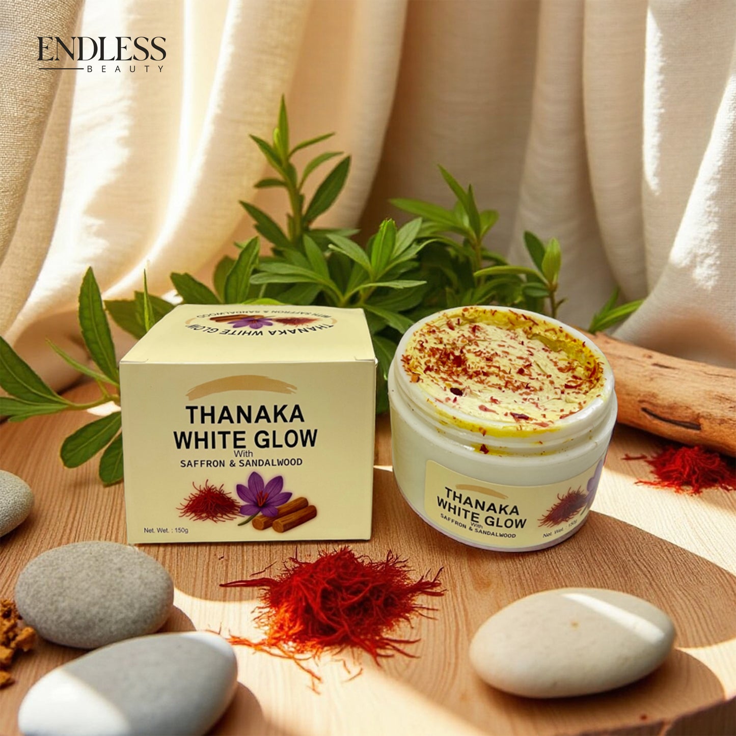 Thanaka White Glow with Saffron & Sandalwood Face & Body Pack