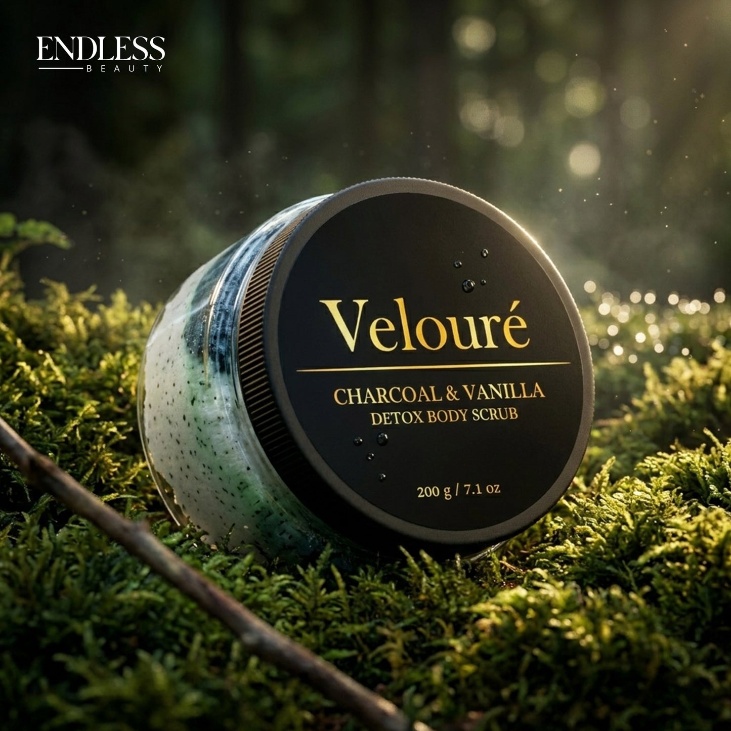 Veloure Charcoal & Vanilla Detox Body Scrub