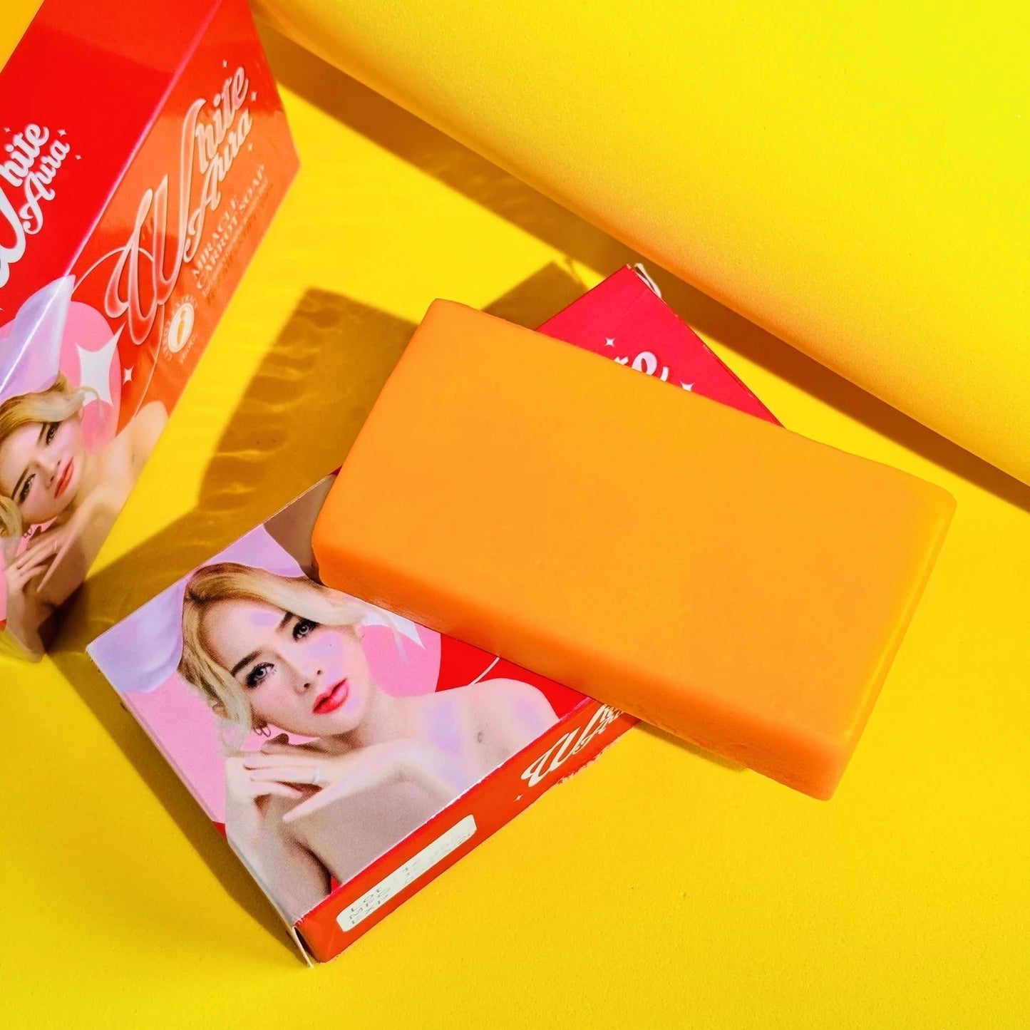 White Aura Extra Miracle Carrot Soap